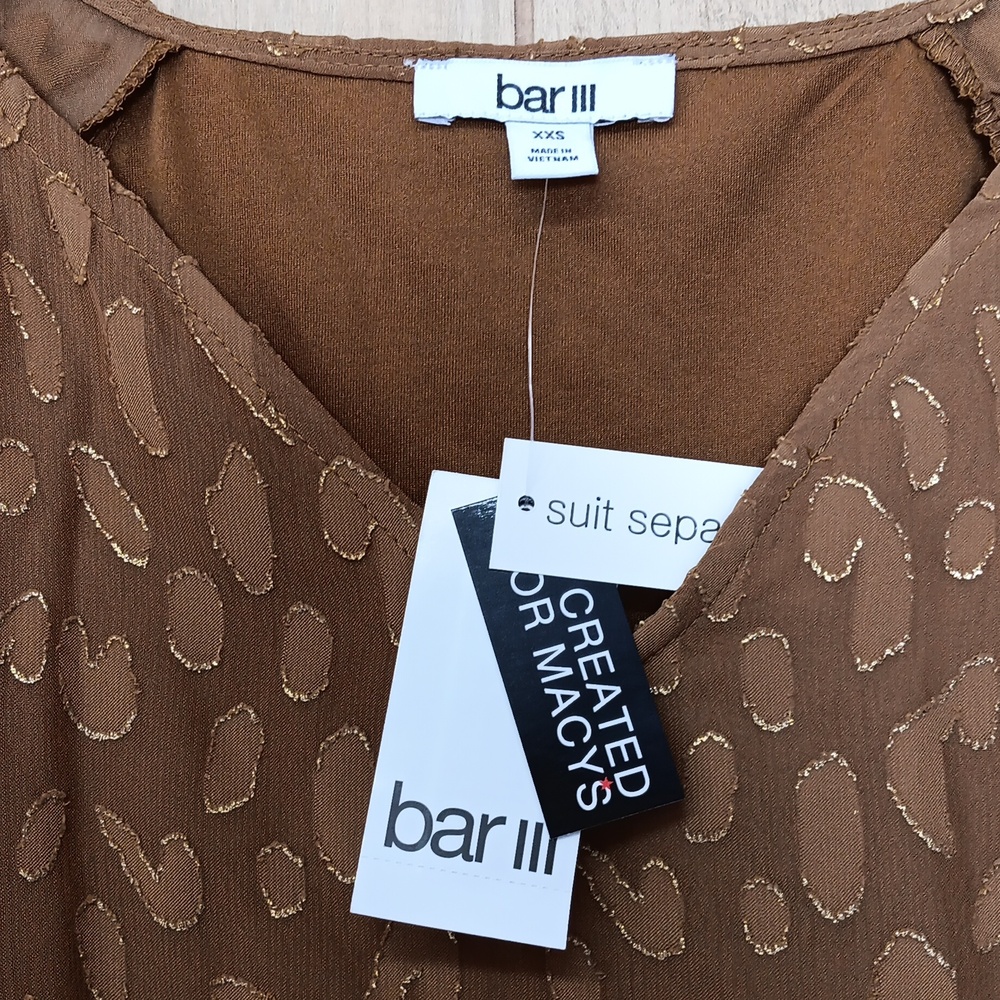 NWT Bar III Bell Sleeve V-Neck Long-Sleeve Blouse - Picture 3 of 5
